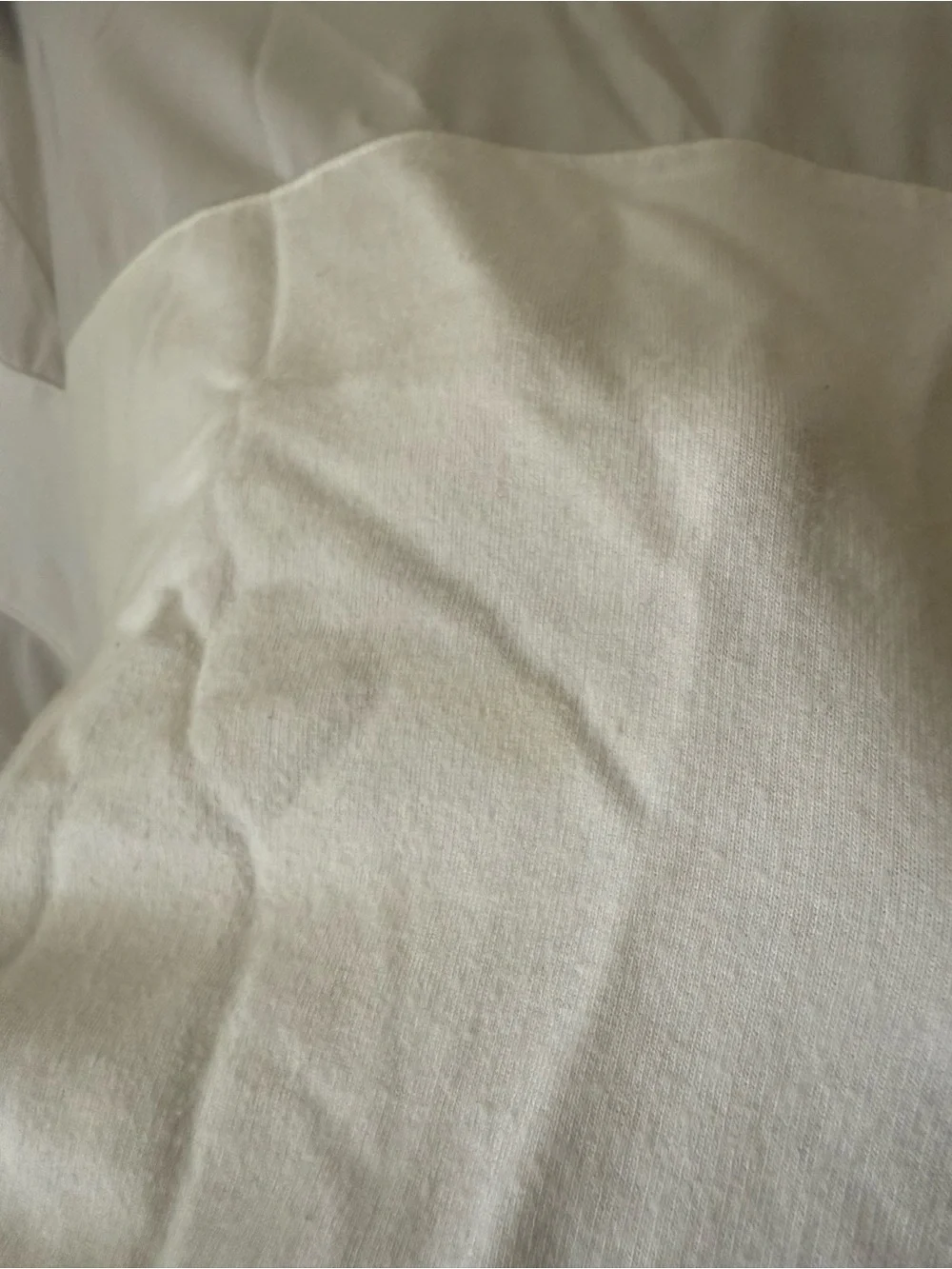 ALO Yoga lightweight white